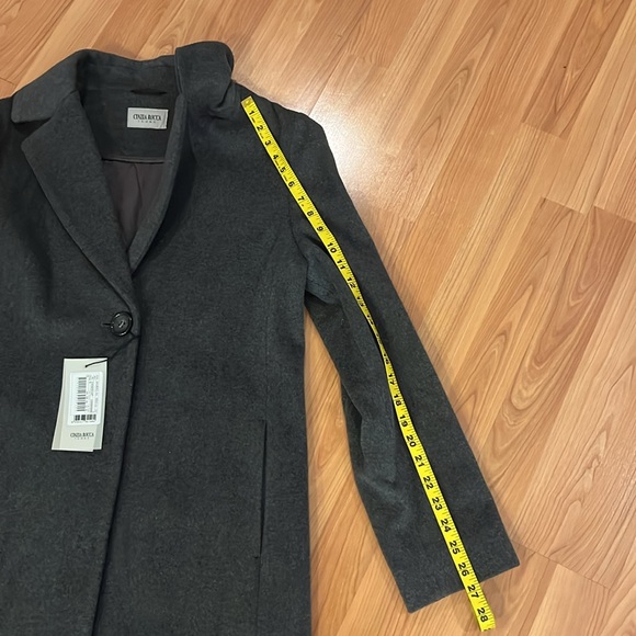 Brand new Cinzia Rocca Icons wool and cashmere coat. Grey. Size 8. - Picture 9 of 9